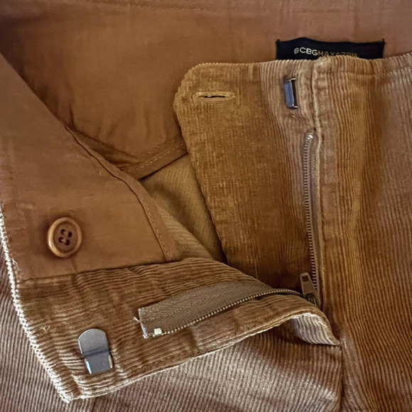 BCBGMaxazria Brown Lightweight Corduroy Pants-Size 2 - Picture 5 of 9